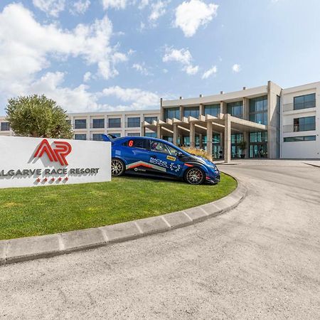 Algarve Race Resort - Hotel Montes de Cima Zewnętrze zdjęcie
