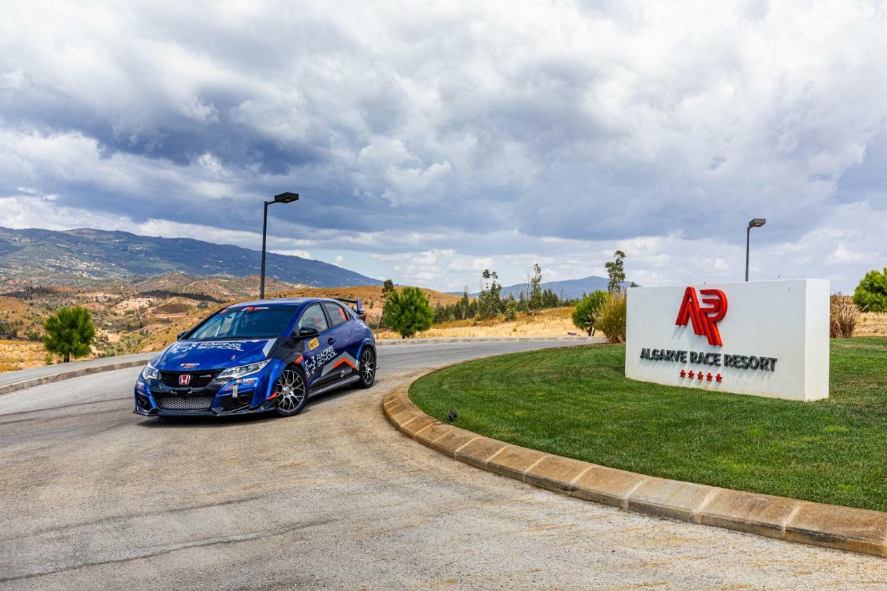 Algarve Race Resort - Hotel Montes de Cima Zewnętrze zdjęcie