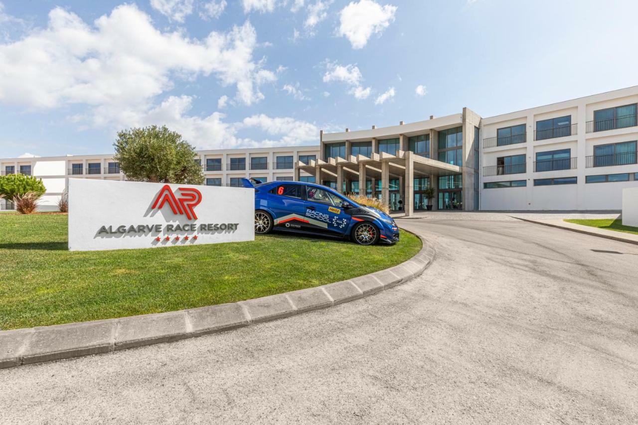 Algarve Race Resort - Hotel Montes de Cima Zewnętrze zdjęcie