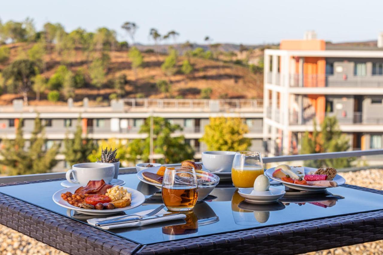 Algarve Race Resort - Hotel Montes de Cima Zewnętrze zdjęcie